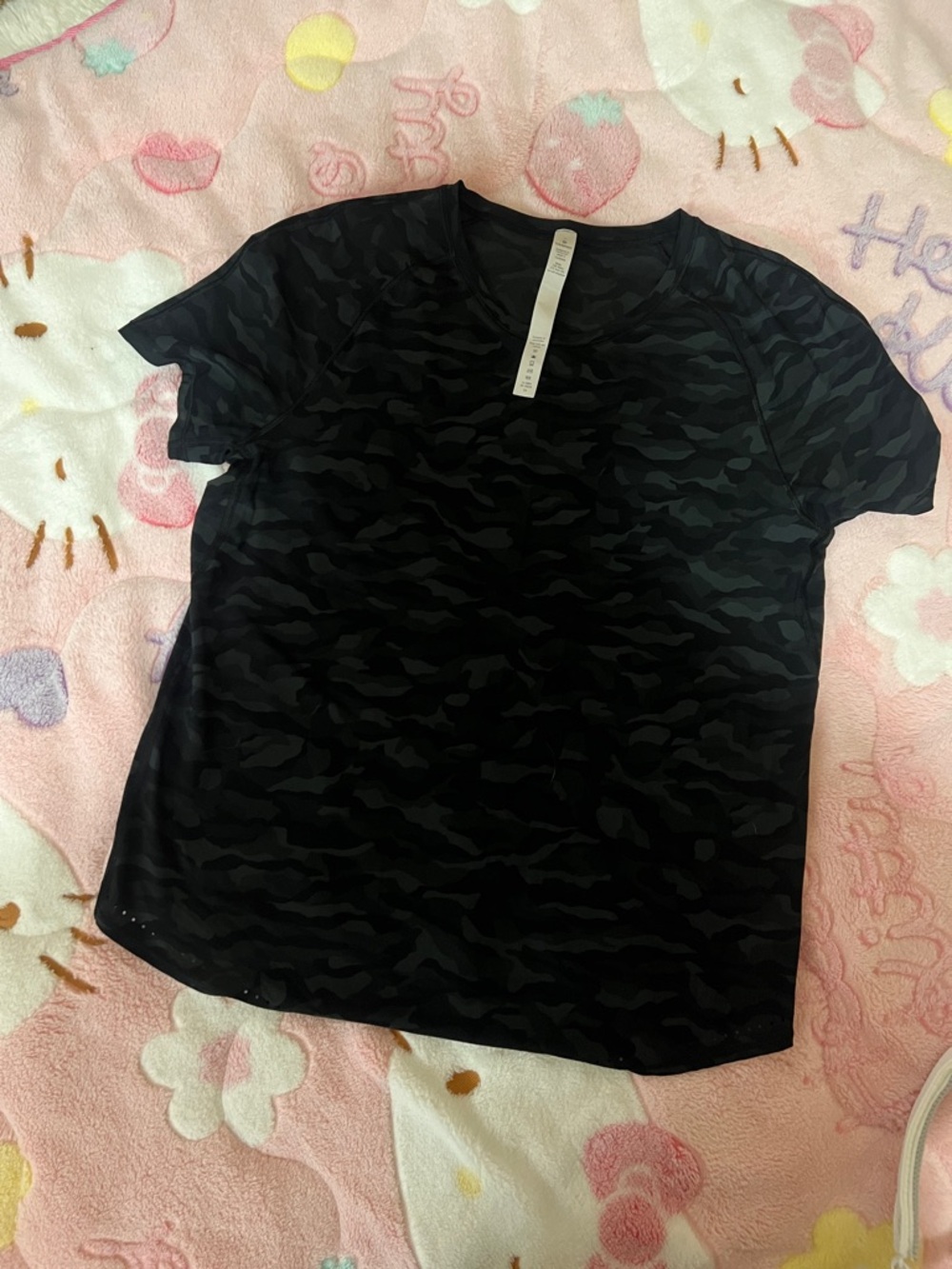 lululemon athletica Black & Charcoal Camo Short Sleeve Top